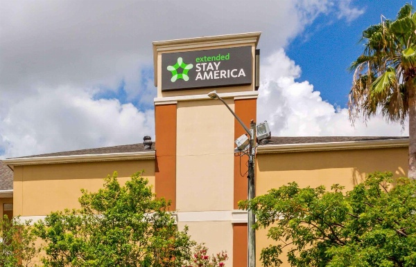 Extended Stay America Suites - Fort Lauderdale - Cypress Creek - Andrews Ave. Main image