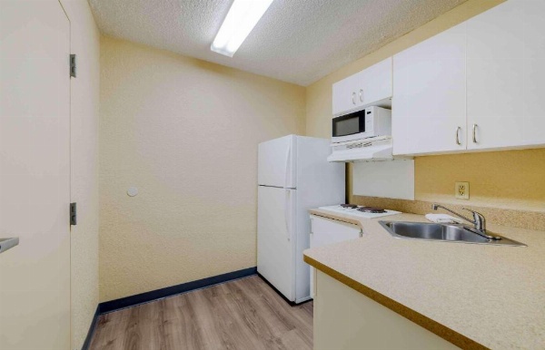 Extended Stay America Suites - Fort Lauderdale - Cypress Creek - Andrews Ave. image 22